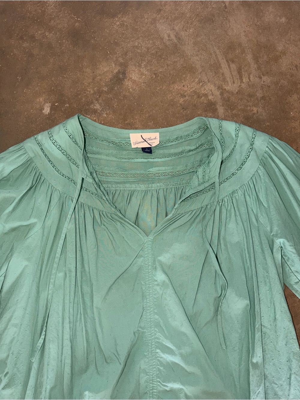 Universal Thread Sage Green Peasant Blouse Long Sleeve Boho Top S - Picture 3 of 9